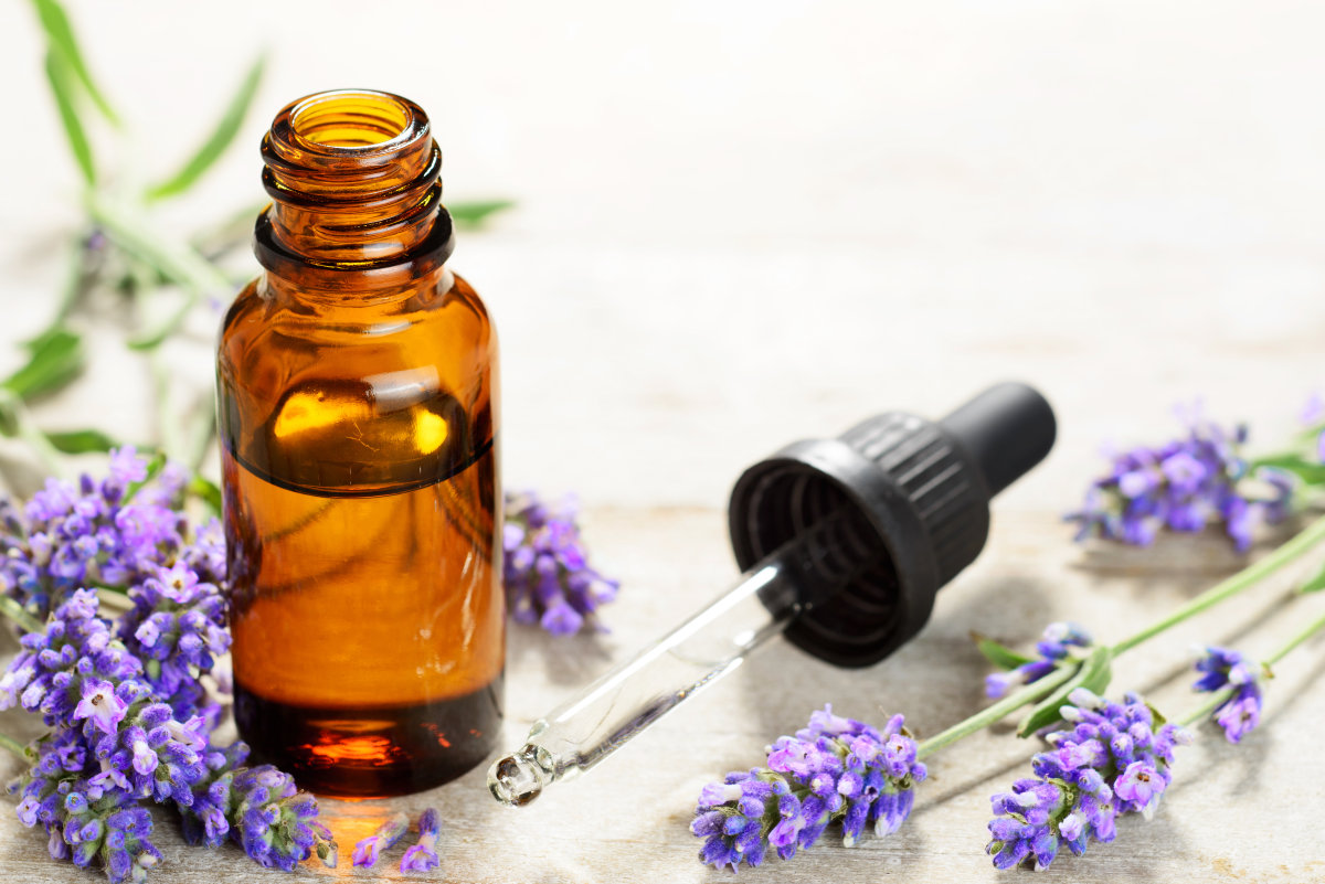 Pure Lavender Essential Oil Explained - Ruistars